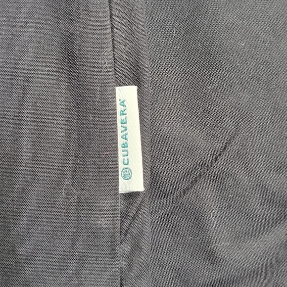 Cubavera Men's 100% Linen Four-Pocket Short Sleeve Button-Down Guayabera Shirt - Picture 5 of 5